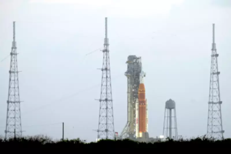 Canadians Unite at Museums and Libraries for Historic Artemis II Moon Launch Viewing