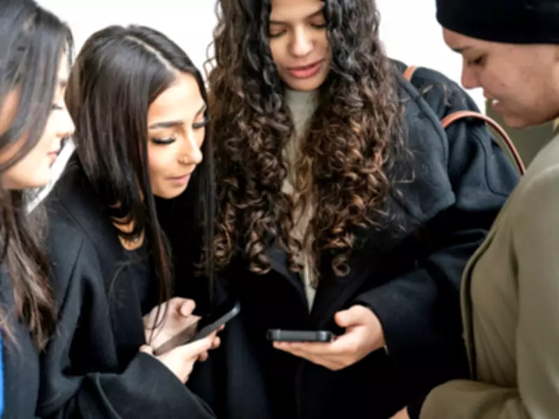 Chris Selley: Government Can't Save Kids from Social Media