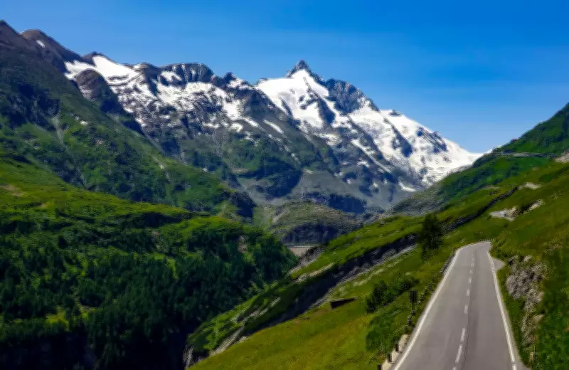 Climber Left Girlfriend to Die on Austria's Tallest Mountain: Alpine Divorce Stories Emerge