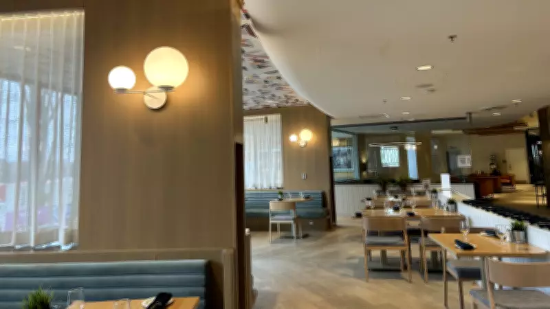 Could Nova Scotia Restaurants Implement a Cellphone Ban? Public Opinion Explored