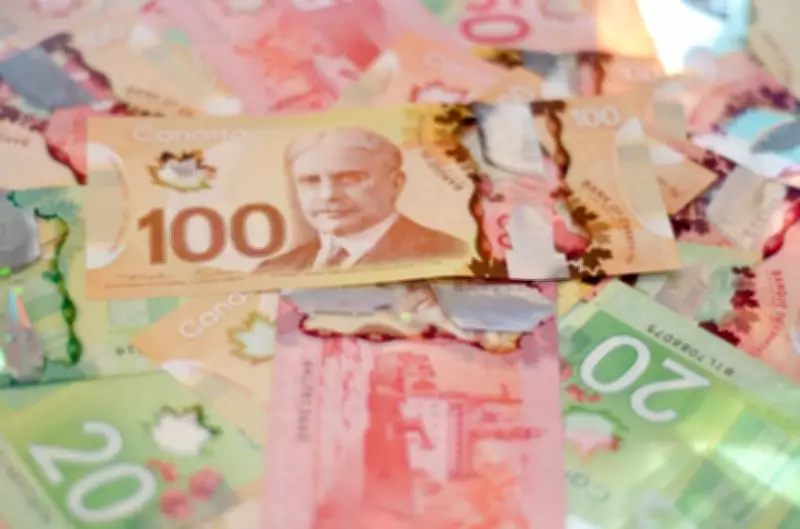 Counterfeit Cash Circulating in Barrie: How to Spot Fake Bills