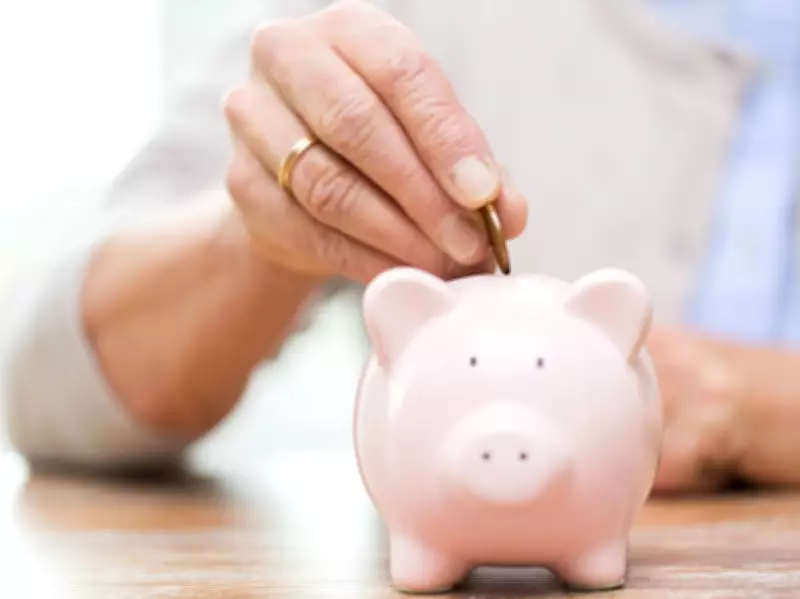 Crafting a Tax-Efficient Pension Paycheque for Retirement Security