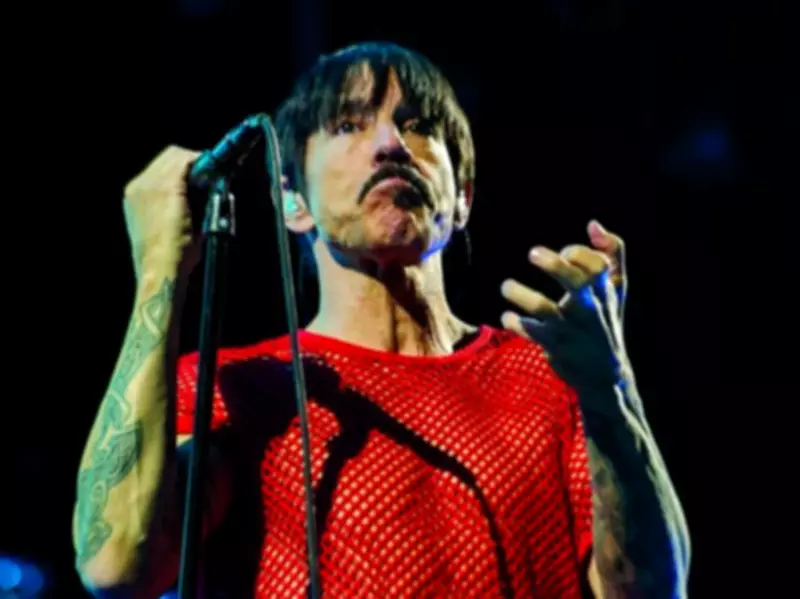 Eileen Kelly Defends 33-Year Age Gap with Anthony Kiedis in Vogue Essay