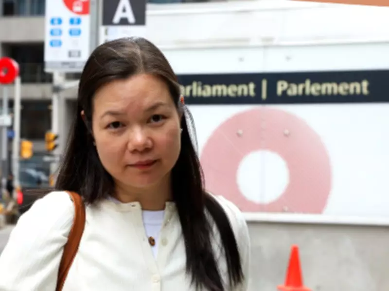 Elevator outage at Parliament station leaves mother struggling with stroller