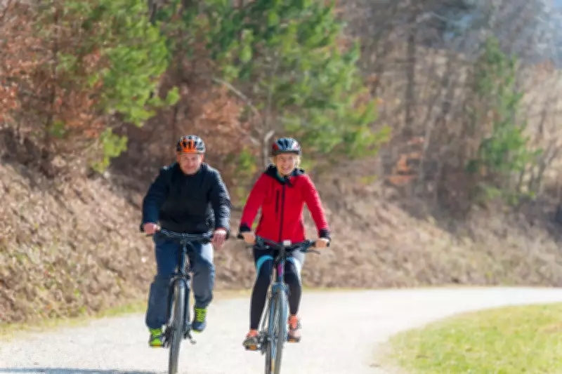 Essential Cycling Safety Tips for a Secure Riding Season in Ontario