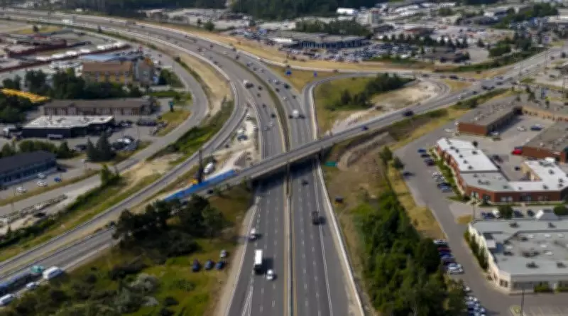 Highway 400 Bridge Work in Barrie Initiates Lane Closures This Week