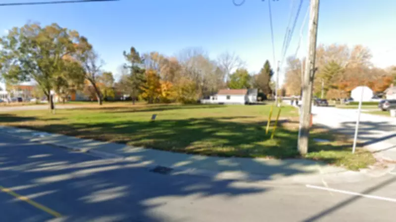 Housing Supported, Motel Questioned at Colchester Public Meeting