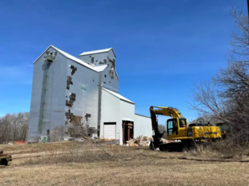 Hutterite Colony's Salvage Mission: Saving Manitoba's Decaying Grain Elevator