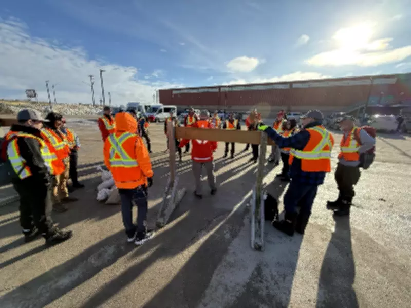 Manitoba Mobilizes Civil Servants for Peguis First Nation Flood Preparation