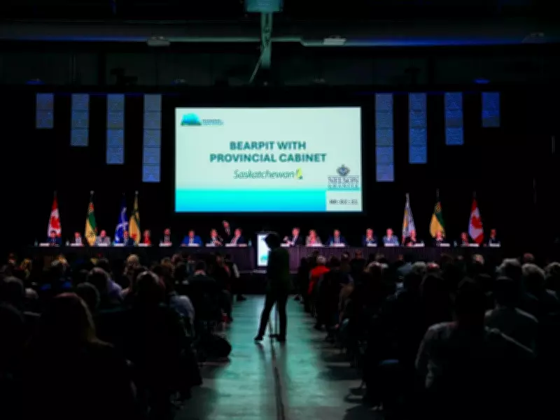 Municipal Leaders Press Provincial Ministers on Healthcare and Infrastructure at SUMA Convention