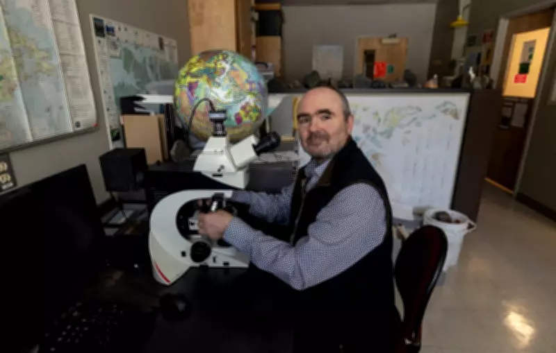 New Mineral Named for Famed University of Alberta Mantle Geochemist Graham Pearson