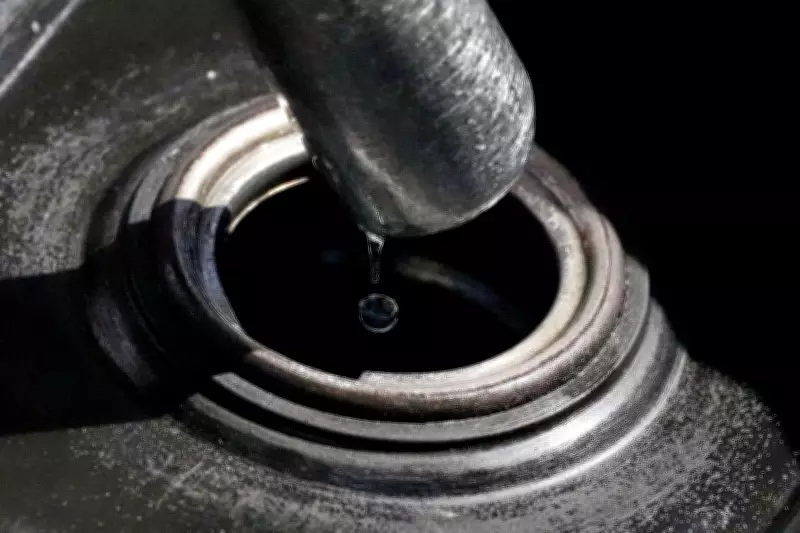 Oil Prices Surge as Iran-U.S. Tensions Escalate in Strait of Hormuz