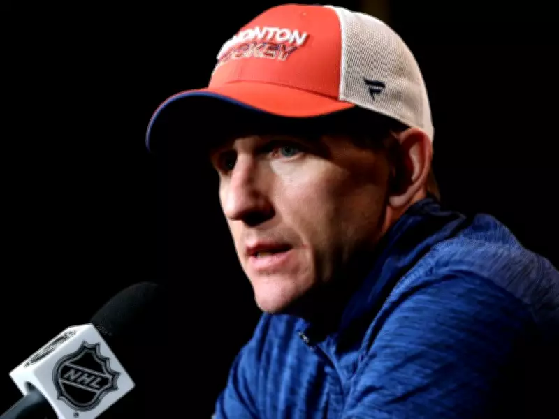 Oilers Coach Knoblauch Faces Key Goalie Decision for Game 5