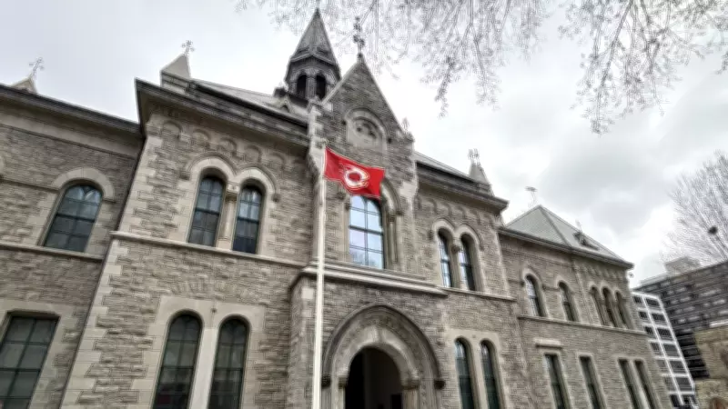 Ottawa Raises Flag for Women's Hockey Team's Playoff Return