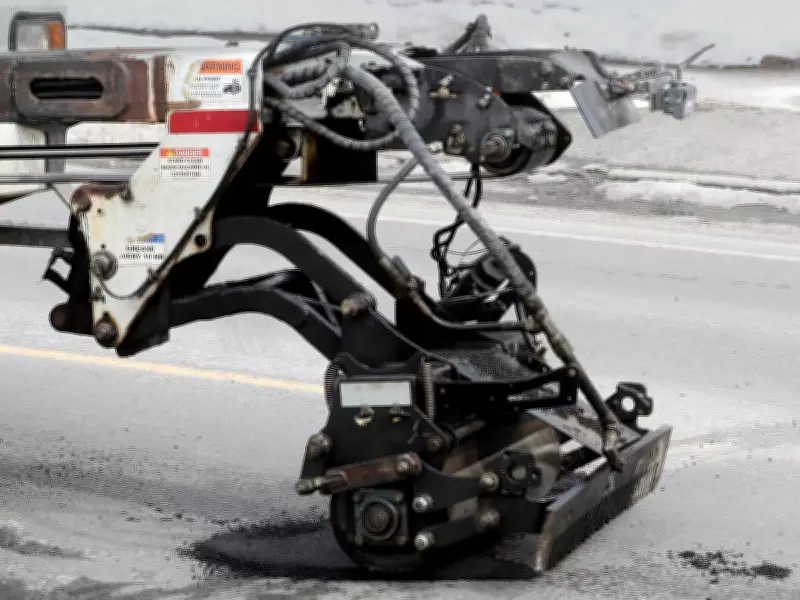 Ottawa's Pothole Quick Fix Criticized as Impaired Driving and Hit-and-Run Cases Rise