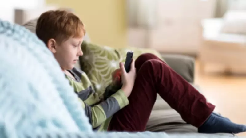 Petition Calls for Canadian Government to Ban Social Media for Children Under 16