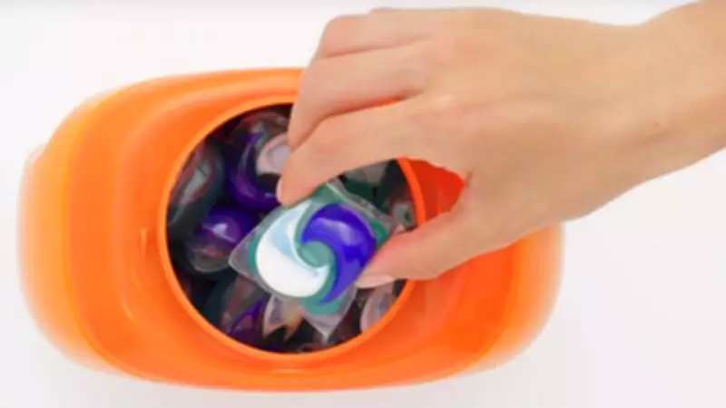 P&G Surpasses Estimates on Beauty Demand, Warns of Higher Costs