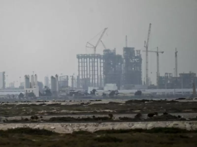 Qatar LNG Crisis Underscores Urgent Need for Canadian Energy Expansion