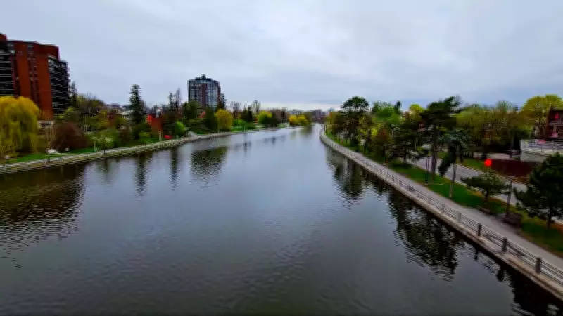 Queen Elizabeth Driveway and Colonel By Drive Close for Rideau Canal Skateway Equipment Removal