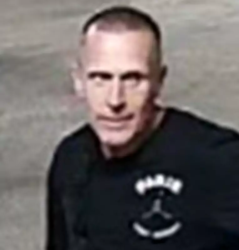 Security Guard Shot in Toronto Mall Jewelry Heist, Suspect Wanted