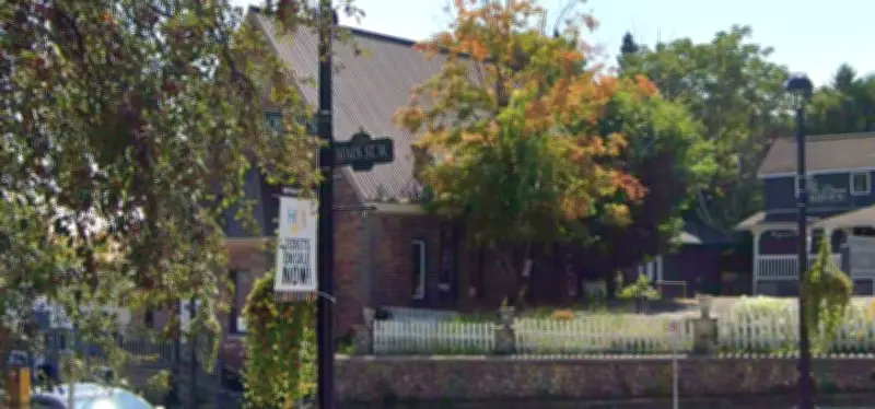 Single Vehicle Strikes 7 Unoccupied Cars, Hits Home in Huntsville: OPP