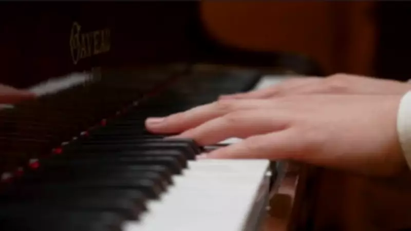 St. Mary's Hospital in Montreal Introduces Virtual Reality Concerts for Patient Therapy