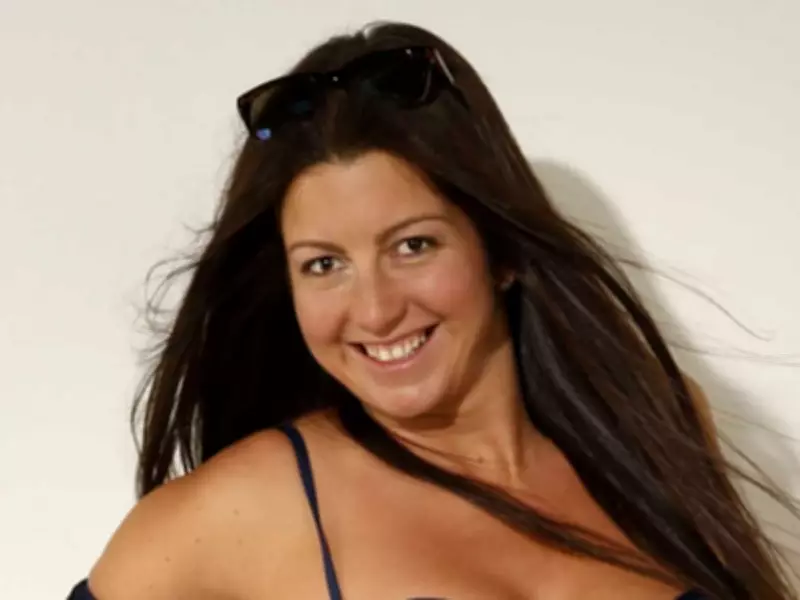 SUNshine Girl Erica: A Profile of Toronto's Adventurous Model