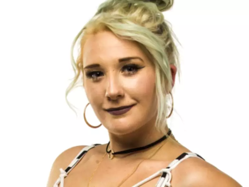 SUNshine Girl Jacqueline: A Glimpse into Her Life and Aspirations