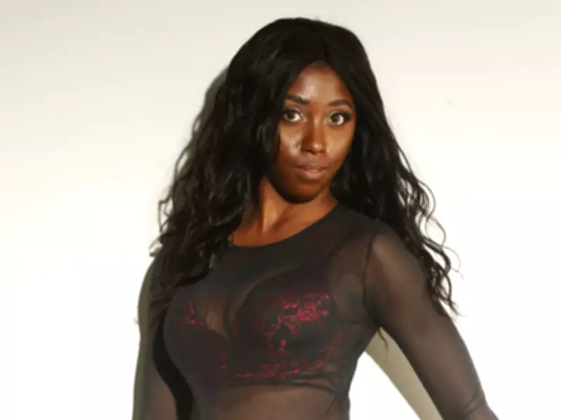 Sunshine Girl Keesha: Scorpio with a Passion for Fashion and Cupcakes