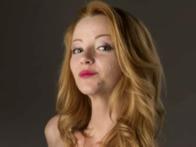 SUNshine Girl Kelly: A Creative Spirit with a Passion for Art and Fitness