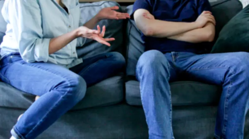 The Manipulative Tactic of Narcissistic Hoovering Explained by Experts