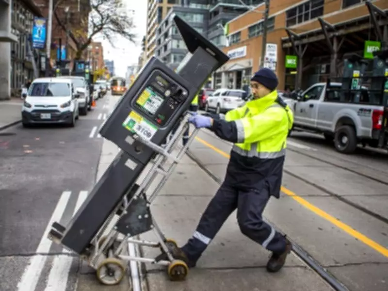 Toronto Police Warn of Fake QR Codes on Parking Meters and Bike Shares