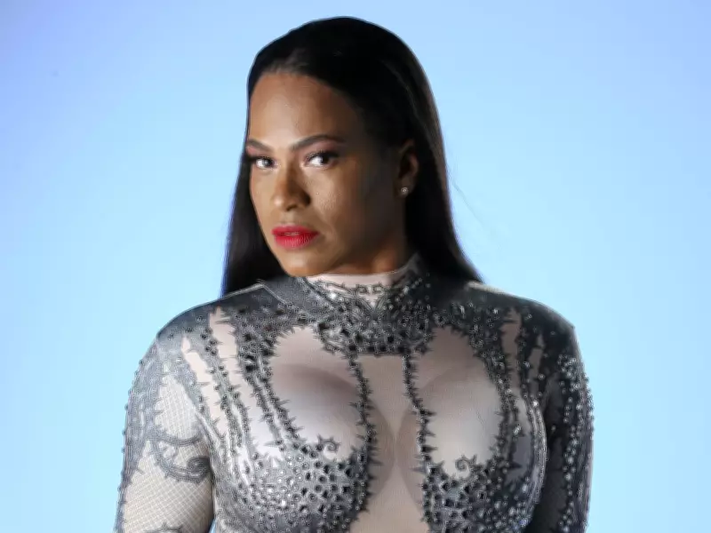 Toronto Sun's SUNshine Girl Narlon Reveals Personal Passions and Interests