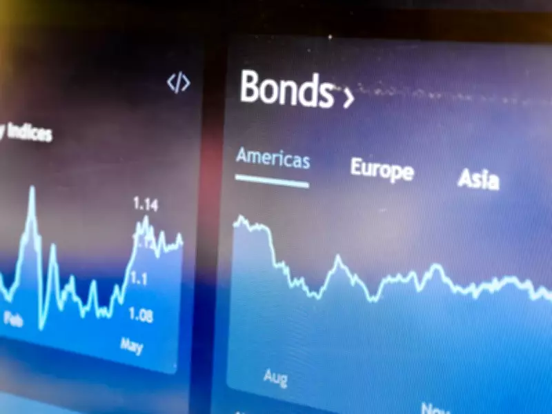 Trump blockade, Macklem comments cause Canada bonds to tumble