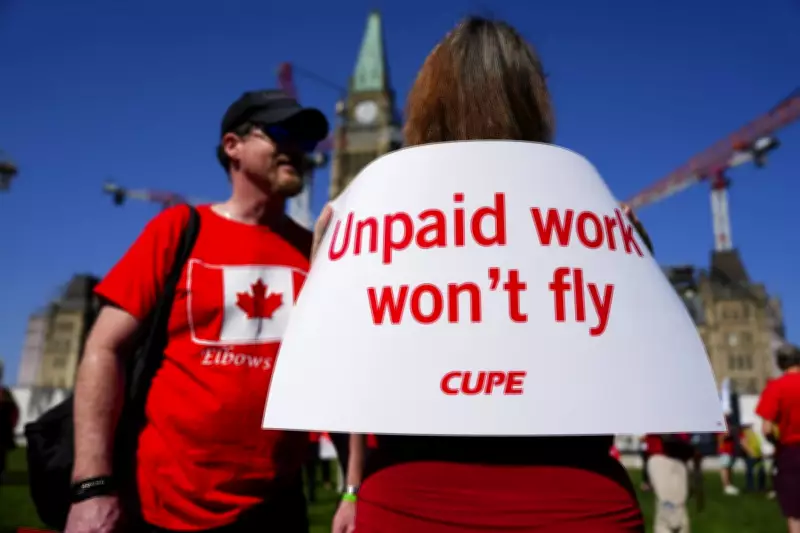 Union Accuses Airlines of Steering Ottawa's Unpaid Work Investigation