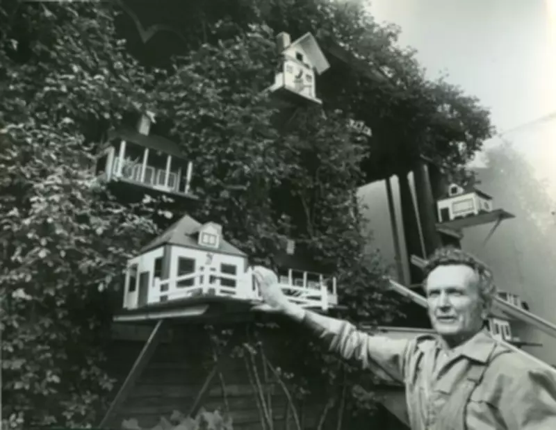 Vancouver's Birdman of Richards Street: A Quirky Downtown Landmark