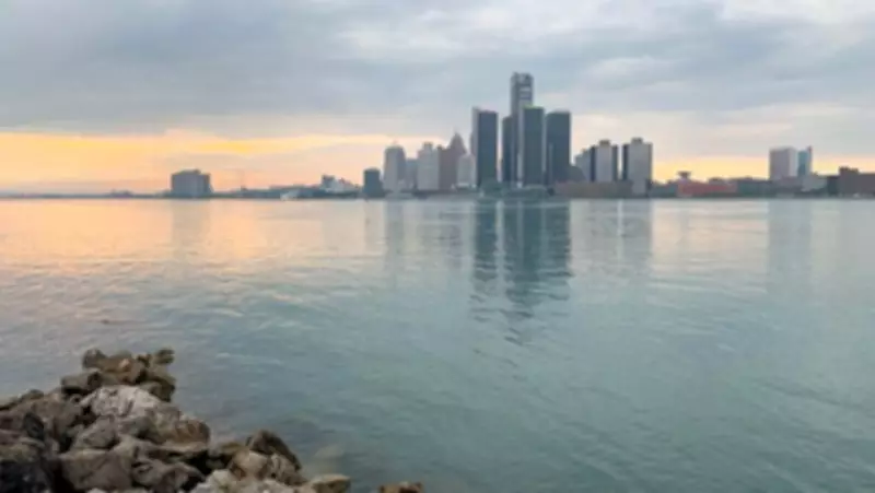 Warm and Rainy Conditions Persist in Windsor Throughout the Week