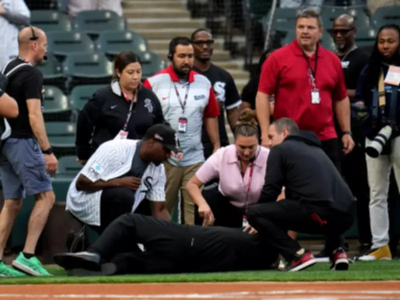 White Sox Anthem Singer Collapses Mid-Performance During Jackie Robinson Day