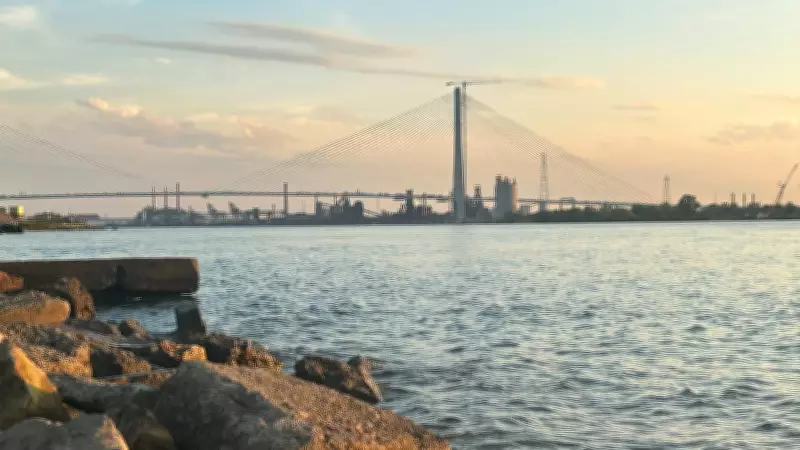 Windsor Seeks More Community Benefits for Delayed Gordie Howe Bridge