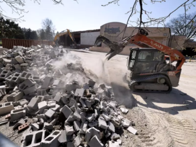 Windsor to Reveal Roseland Plans After Clubhouse Demolition