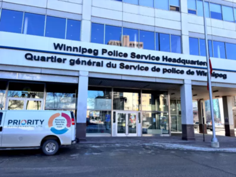 Winnipeg Police Investigate Serious Crash on Pembina Highway