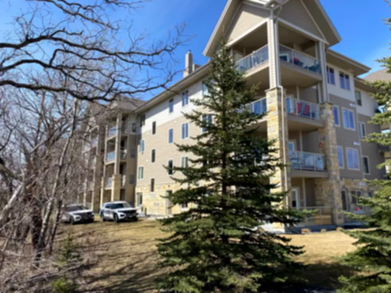 Winnipeg Senior Found Dead in Apartment, Homicide Investigation Launched