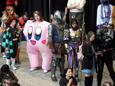 Calgary Expo, Wild FC, Potato Giveaway, and Homelessness Stair Climb Weekend