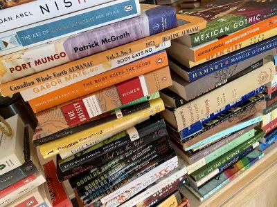 Edmonton Indie Bookstore Extravaganza Thrives in Third Year