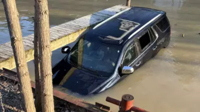 Heroic Rescue at Bayfield Marina: Two Men Save Driver from Sinking SUV