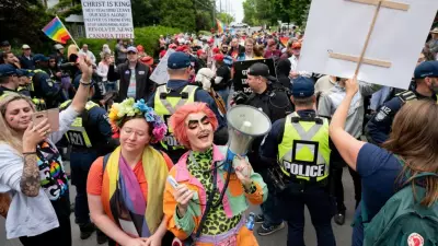 Ottawa Council Approves 50-Meter 'Bubble Zone' Bylaw to Ban Protests Near Worship Sites and Schools