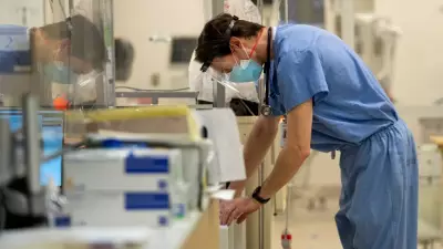 Political Climate Raises Doubts Among Quebec Medical Students About Future Practice