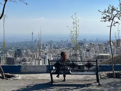 Trump Seeks Exit from Iran Conflict as Tehran Adopts Long-Game Strategy