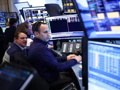 Trump's Policy Comments Drive Unusual Stock Market Patterns of Grinding Lower and Gapping Higher