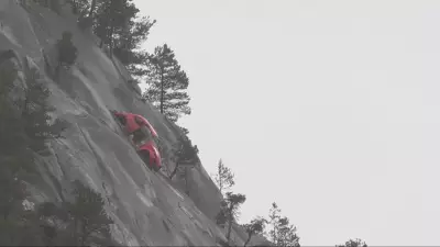 Volkswagen Beetle Dangles on Squamish Mountainside, Raising Safety Alarms